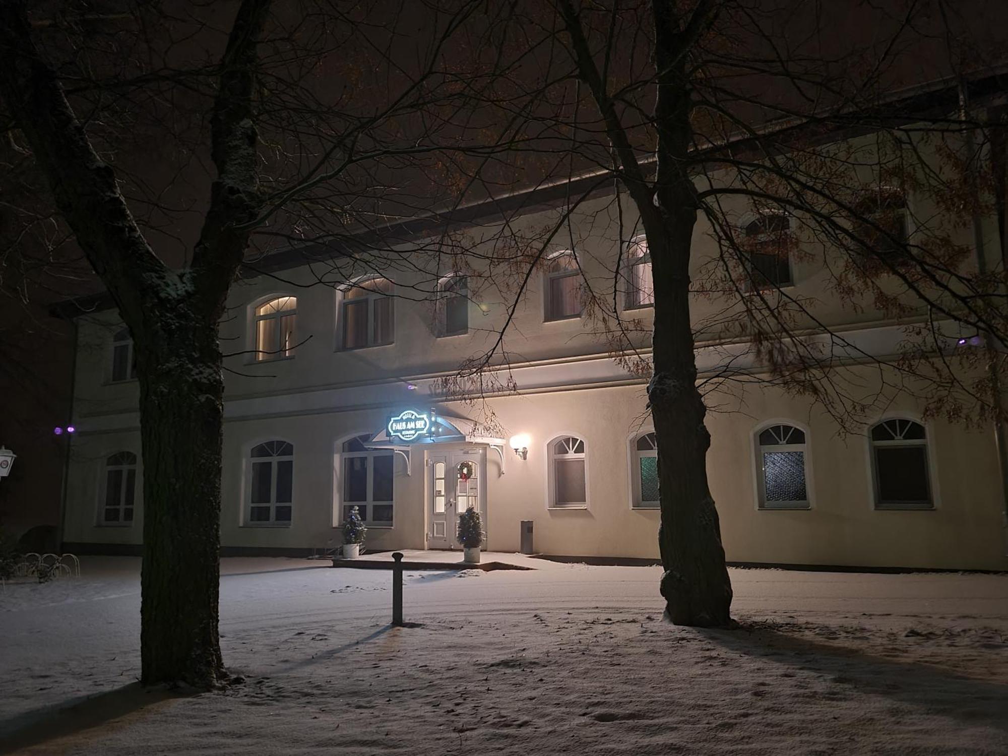 Hotel & Restaurant Haus Am See Locknitz Dış mekan fotoğraf